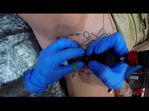❤️ Extremely tattooed hottie Sully Savage has a tattoo on her clitoris ❌ Fucking at en-gb.classicmebel21.ru ❌❤